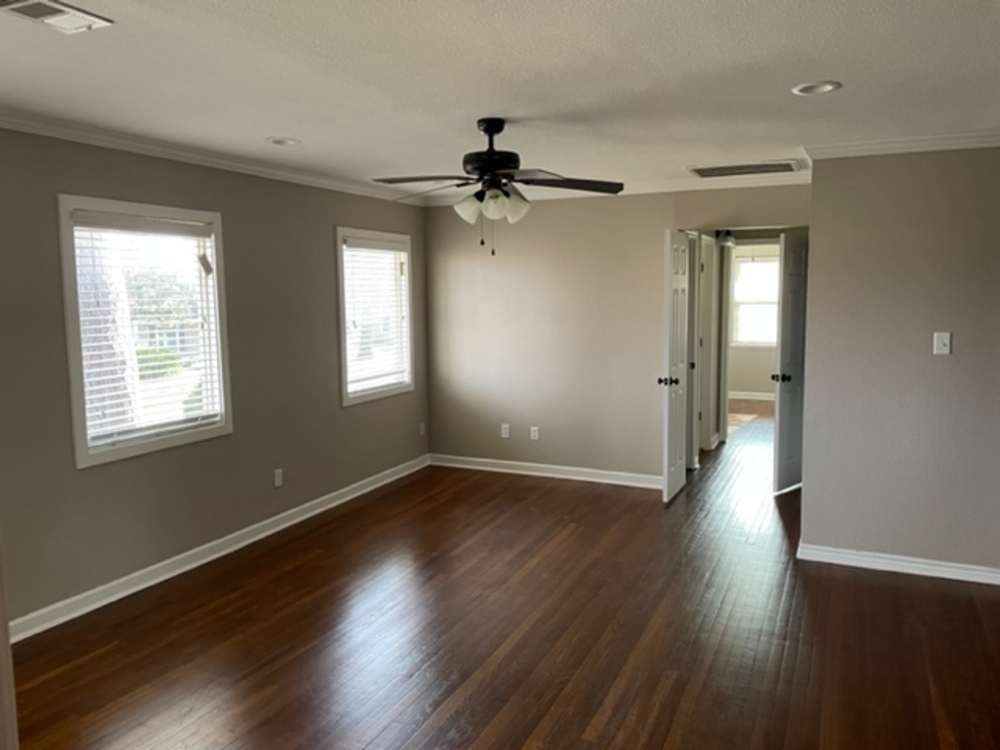 2 Bedroom Multi-Family Home – 4801 Scott - 3, Houston, TX 77004